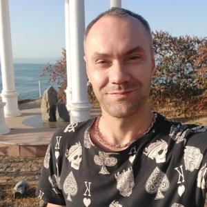 Парни в Одессе: Сергей, 45 - ищет девушку из Одессы