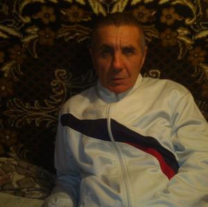 Парни в Саратове: Евгений, 54 - ищет девушку из Саратова
