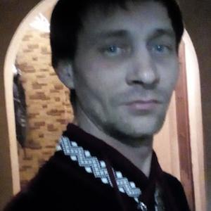 Парни в Анапе: Stepan, 40 - ищет девушку из Анапы