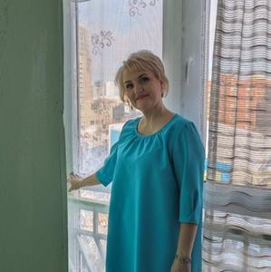 Парни в Перми: Елена, 53 - ищет девушку из Перми