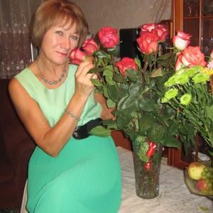 Светлана, 70 лет, Новомосковск