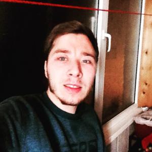 Илья, 28 лет, Киров