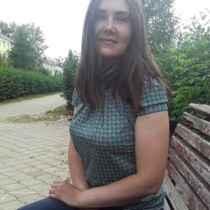 Девушки в Ангарске: Наталья, 38 - ищет парня из Ангарска