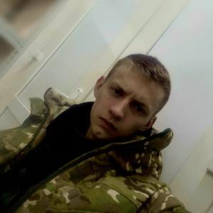 Парни в Волгограде: Дмитрий, 22 - ищет девушку из Волгограда