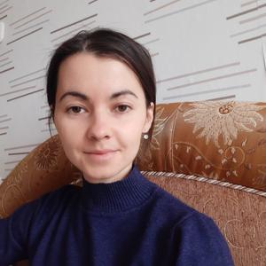 Девушки в Нижневартовске: Elena, 31 - ищет парня из Нижневартовска