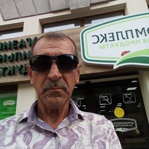 Виктор, 67 лет, Москва