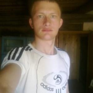 Юрий, 33 года, Киров