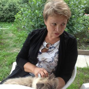 Людмила, 64 года, Томск