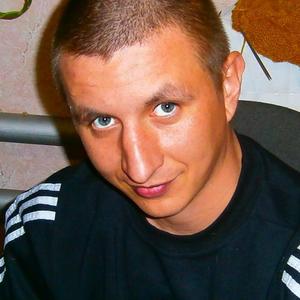 Олег, 38 лет, Валуйки