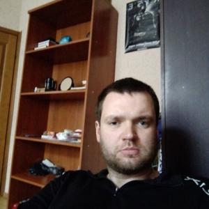 Парни в Черняховске: Максим Волегов, 29 - ищет девушку из Черняховска