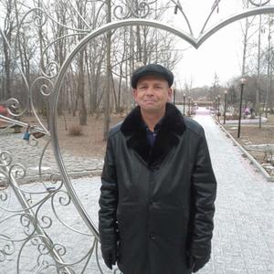 Александр Шестаков, 50 лет, Артем