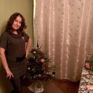 Девушки в Приозерске: Лариса, 65 - ищет парня из Приозерска