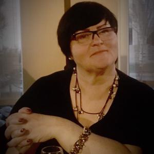 Елена, 70 лет, Кемерово