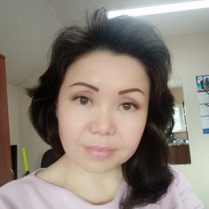 Яна, 42 года, Южно-Сахалинск
