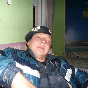 Виктор, 36 лет, Киров