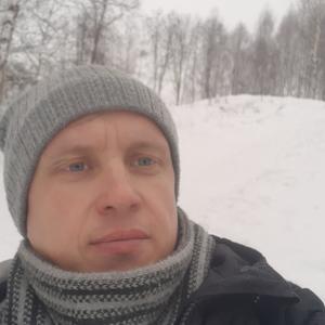 Парни в Смоленске: Володя, 37 - ищет девушку из Смоленска