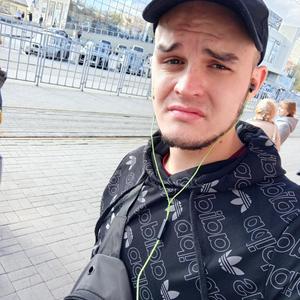 Артем, 27 лет, Донецк