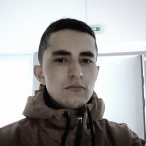 Антон, 22 года, Сургут