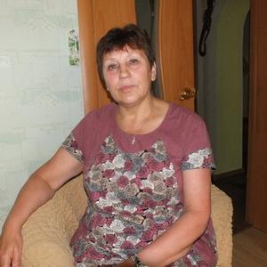 Девушки в Великих Луки: Наталья Ивановна, 71 - ищет парня из Великих Луки