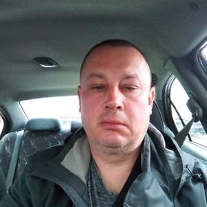 Олег, 47 лет, Архангельск