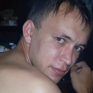 Евгений, 37 лет, Бердяуш