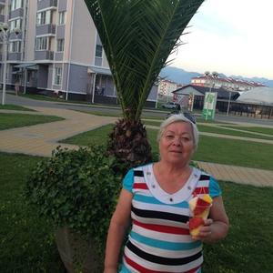 Татьяна, 69 лет, Нягань