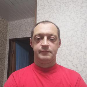Илья, 47 лет, Ейск