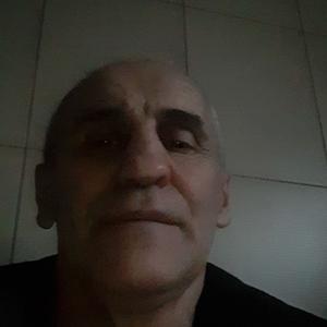 Анатолий, 56 лет, Армавир