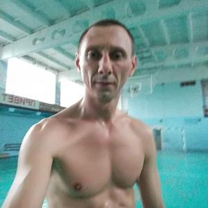Парни в Саратове: Олег, 50 - ищет девушку из Саратова