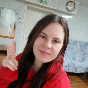 Девушки в Ижевске: Екатерина, 24 - ищет парня из Ижевска