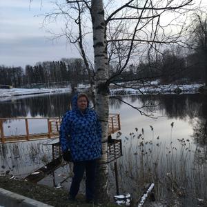 Девушки в Вытегре: Галина, 68 - ищет парня из Вытегры