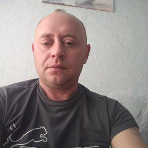 Анатолий, 34 года, Киренск