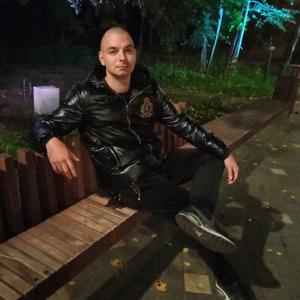 Евгений, 31 год, Казань