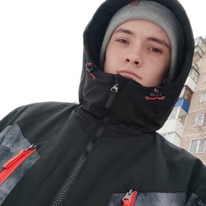 Парни в Туймазы: Александр Чернов, 24 - ищет девушку из Туймазы