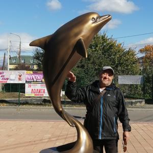 Парни в Ессентуках: Замир, 59 - ищет девушку из Ессентуков