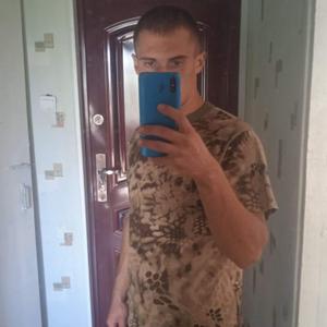 Сергей, 25 лет, Хороль
