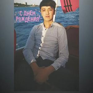 Фама, 18 лет, Казань