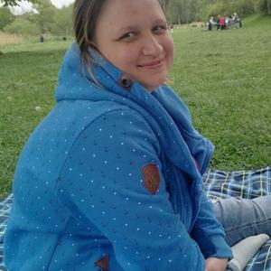 Девушки в Варшаве: Oksana, 36 - ищет парня из Варшавы