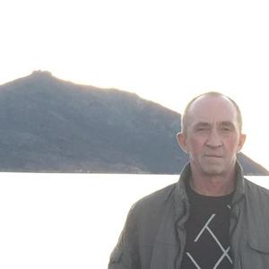 Павел, 62 года, Магадан