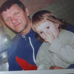 Парни в Петрозаводске: Сергей, 68 - ищет девушку из Петрозаводска