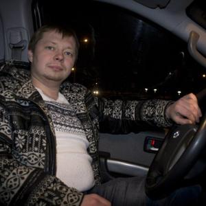 Парни в Череповце: Алексей, 35 - ищет девушку из Череповца