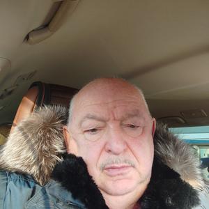 Парни в Владивостоке: Константин, 58 - ищет девушку из Владивостока