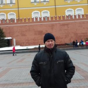 Парни в Прокопьевске: Олег Чучалин, 56 - ищет девушку из Прокопьевска