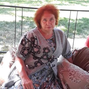 Арина, 65 лет, Москва