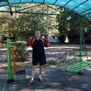 Парни в Тольятти: Валерий, 66 - ищет девушку из Тольятти