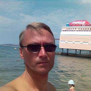 Парни в Ессентуках: Сергей, 56 - ищет девушку из Ессентуков