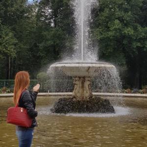Девушки в Томске: Елена, 44 - ищет парня из Томска