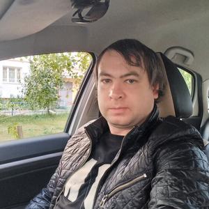 Ильхам, 33 года, Казань