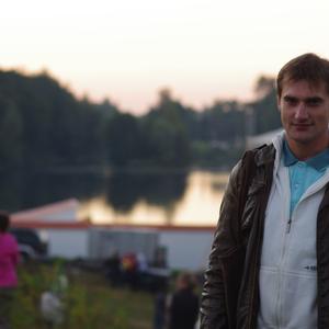 Парни в Гатчине: Дмитрий, 38 - ищет девушку из Гатчины