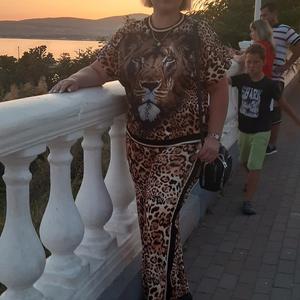 Девушки в Волгограде: Ирина, 42 - ищет парня из Волгограда